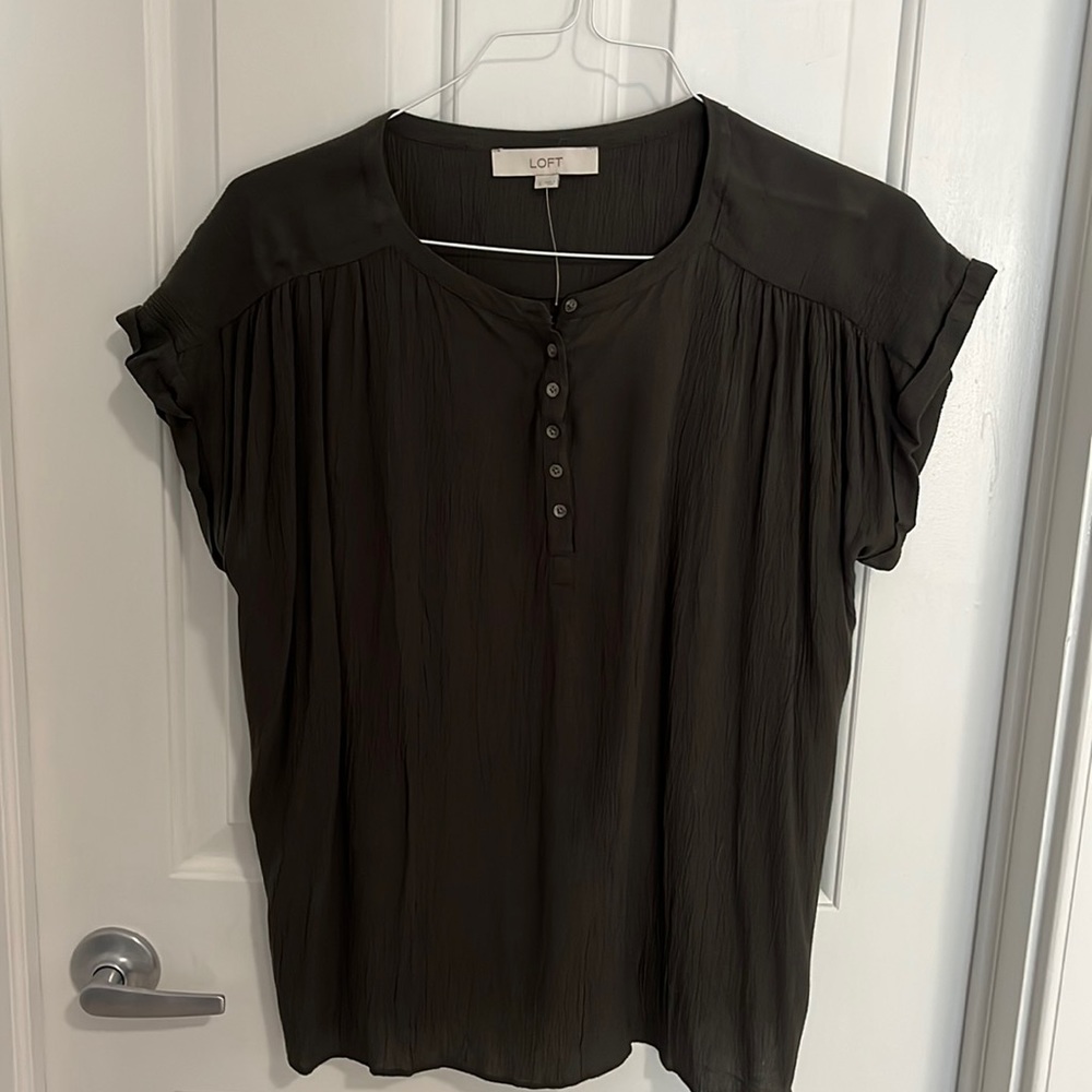 Loft brand summer weight blouse
